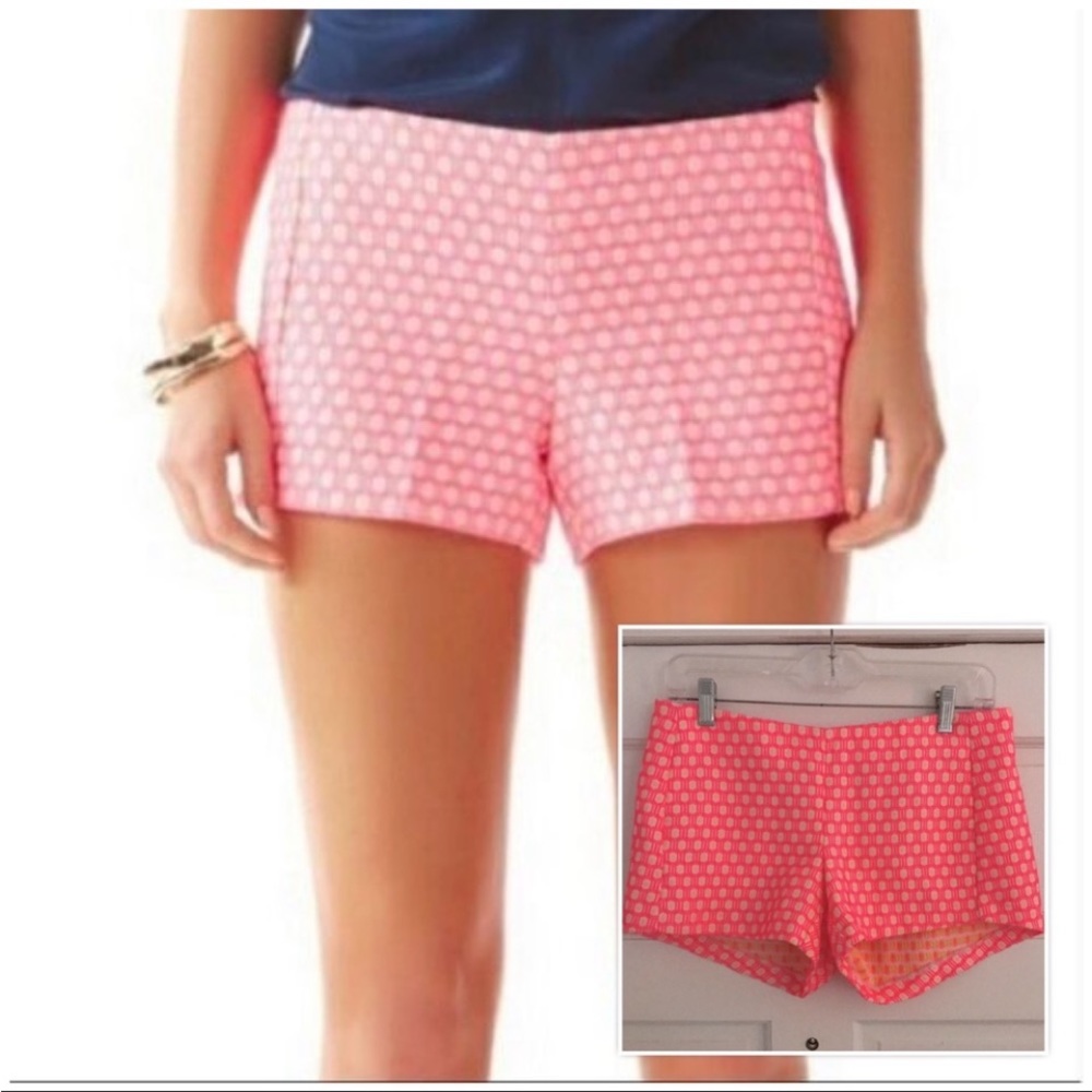 Lilly Pulitzer Liza Short in Hotty Pink Geo Jacquard